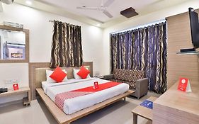 Hotel The Grand Pritam